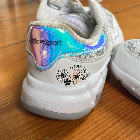 Justice sneakers - Picture 2 of 4